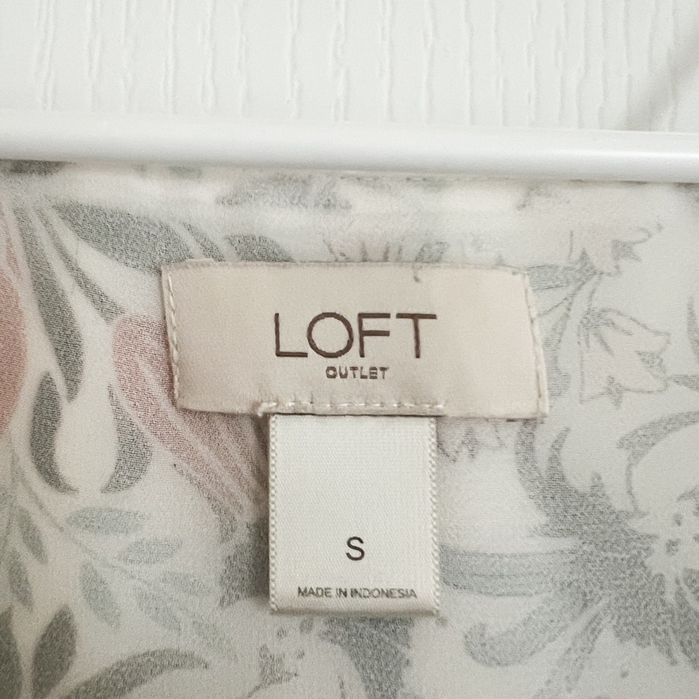 LOFT Outlet Multi-Colored Floral Spaghetti-Strapped Blouse - Picture 3 of 3
